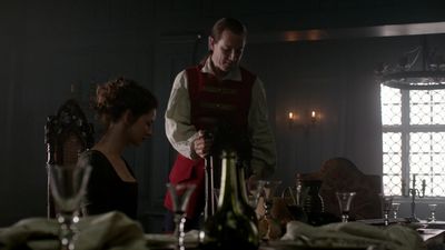 OUTLANDER_-_E1X06_THE_GARRISON_COMMANDER_3013.jpg