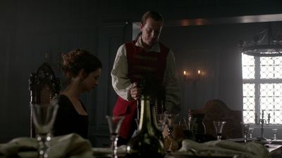 OUTLANDER_-_E1X06_THE_GARRISON_COMMANDER_3014.jpg