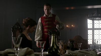 OUTLANDER_-_E1X06_THE_GARRISON_COMMANDER_3017.jpg
