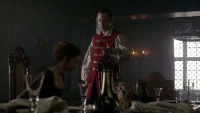 OUTLANDER_-_E1X06_THE_GARRISON_COMMANDER_3021.jpg