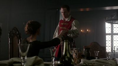 OUTLANDER_-_E1X06_THE_GARRISON_COMMANDER_3023.jpg