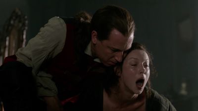 OUTLANDER_-_E1X06_THE_GARRISON_COMMANDER_3061.jpg