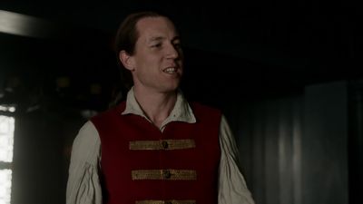 OUTLANDER_-_E1X06_THE_GARRISON_COMMANDER_3100.jpg