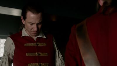 OUTLANDER_-_E1X06_THE_GARRISON_COMMANDER_3144.jpg