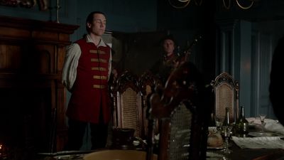 OUTLANDER_-_E1X06_THE_GARRISON_COMMANDER_3167.jpg