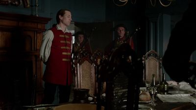 OUTLANDER_-_E1X06_THE_GARRISON_COMMANDER_3168.jpg