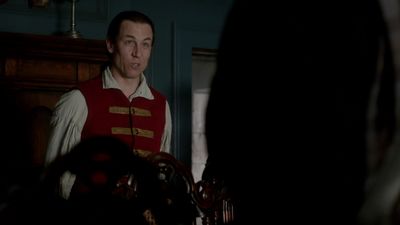 OUTLANDER_-_E1X06_THE_GARRISON_COMMANDER_3179.jpg