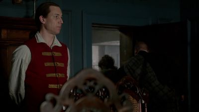 OUTLANDER_-_E1X06_THE_GARRISON_COMMANDER_3274.jpg