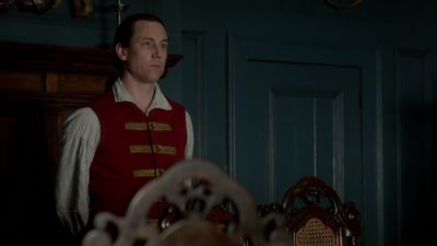 OUTLANDER_-_E1X06_THE_GARRISON_COMMANDER_3284.jpg