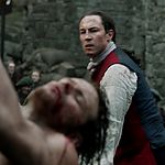 OUTLANDER_-_E1X06_THE_GARRISON_COMMANDER_2501.jpg