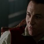OUTLANDER_-_E1X06_THE_GARRISON_COMMANDER_2505.jpg