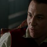 OUTLANDER_-_E1X06_THE_GARRISON_COMMANDER_2508.jpg
