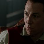 OUTLANDER_-_E1X06_THE_GARRISON_COMMANDER_2514.jpg