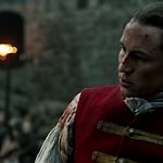 OUTLANDER_-_E1X06_THE_GARRISON_COMMANDER_2558.jpg