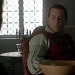 OUTLANDER_-_E1X06_THE_GARRISON_COMMANDER_2604.jpg