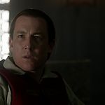OUTLANDER_-_E1X06_THE_GARRISON_COMMANDER_2748.jpg