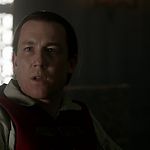 OUTLANDER_-_E1X06_THE_GARRISON_COMMANDER_2751.jpg