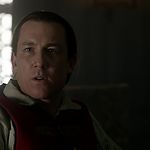 OUTLANDER_-_E1X06_THE_GARRISON_COMMANDER_2766.jpg