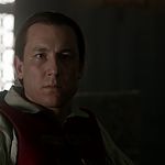 OUTLANDER_-_E1X06_THE_GARRISON_COMMANDER_2790.jpg