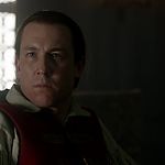 OUTLANDER_-_E1X06_THE_GARRISON_COMMANDER_2804.jpg