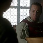 OUTLANDER_-_E1X06_THE_GARRISON_COMMANDER_2870.jpg