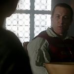 OUTLANDER_-_E1X06_THE_GARRISON_COMMANDER_2894.jpg