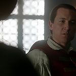 OUTLANDER_-_E1X06_THE_GARRISON_COMMANDER_2906.jpg