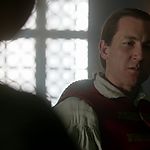 OUTLANDER_-_E1X06_THE_GARRISON_COMMANDER_2909.jpg
