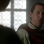 OUTLANDER_-_E1X06_THE_GARRISON_COMMANDER_2922.jpg
