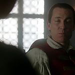 OUTLANDER_-_E1X06_THE_GARRISON_COMMANDER_2939.jpg