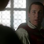 OUTLANDER_-_E1X06_THE_GARRISON_COMMANDER_2941.jpg
