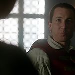 OUTLANDER_-_E1X06_THE_GARRISON_COMMANDER_2943.jpg