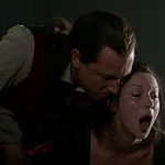 OUTLANDER_-_E1X06_THE_GARRISON_COMMANDER_3060.jpg