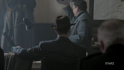 OUTLANDER_-_E1X08_BOTH_SIDES_NOW_0008.jpg