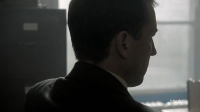 OUTLANDER_-_E1X08_BOTH_SIDES_NOW_0013.jpg