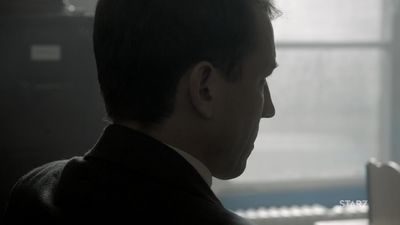 OUTLANDER_-_E1X08_BOTH_SIDES_NOW_0016.jpg