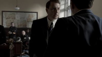 OUTLANDER_-_E1X08_BOTH_SIDES_NOW_0116.jpg