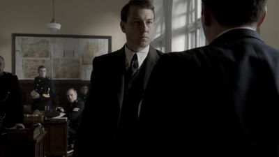 OUTLANDER_-_E1X08_BOTH_SIDES_NOW_0119.jpg
