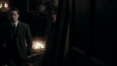 OUTLANDER_-_E1X08_BOTH_SIDES_NOW_0133.jpg