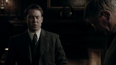 OUTLANDER_-_E1X08_BOTH_SIDES_NOW_0147.jpg