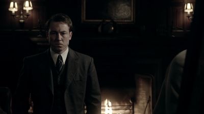 OUTLANDER_-_E1X08_BOTH_SIDES_NOW_0159.jpg