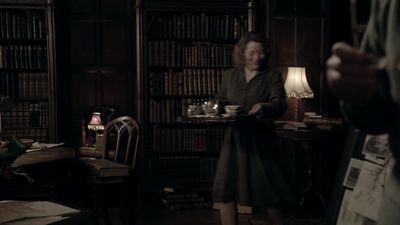 OUTLANDER_-_E1X08_BOTH_SIDES_NOW_0176.jpg