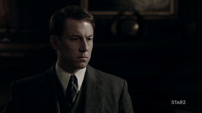 OUTLANDER_-_E1X08_BOTH_SIDES_NOW_0210.jpg