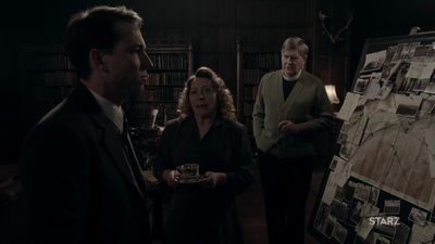 OUTLANDER_-_E1X08_BOTH_SIDES_NOW_0221.jpg