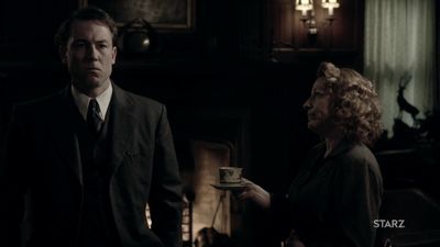 OUTLANDER_-_E1X08_BOTH_SIDES_NOW_0227.jpg