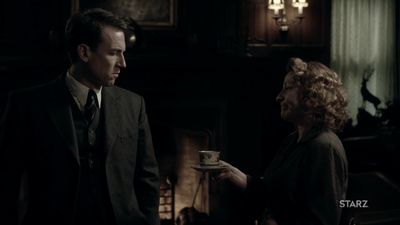 OUTLANDER_-_E1X08_BOTH_SIDES_NOW_0229.jpg