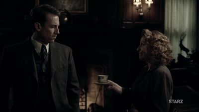 OUTLANDER_-_E1X08_BOTH_SIDES_NOW_0230.jpg