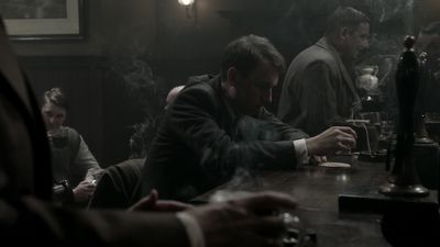 OUTLANDER_-_E1X08_BOTH_SIDES_NOW_0257.jpg