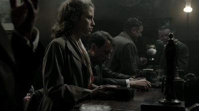 OUTLANDER_-_E1X08_BOTH_SIDES_NOW_0258.jpg
