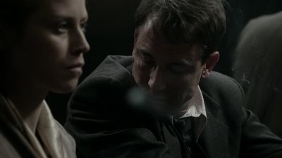 OUTLANDER_-_E1X08_BOTH_SIDES_NOW_0275.jpg